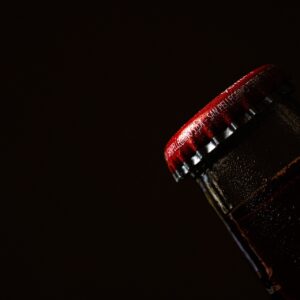 不眠症の原因としてのアルコールの影響とは？