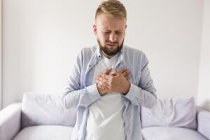 不眠症の原因として考えられる精神的な要因とその対処法は？