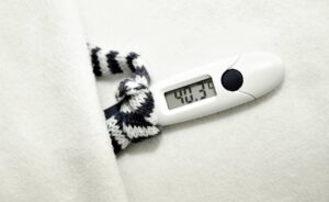 不眠症を自力で改善できる方法とは？
